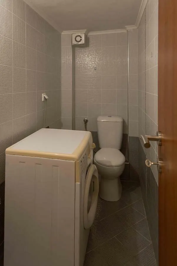 3 Bedroom Apartment Close To The City Center Thessaloniki Greece