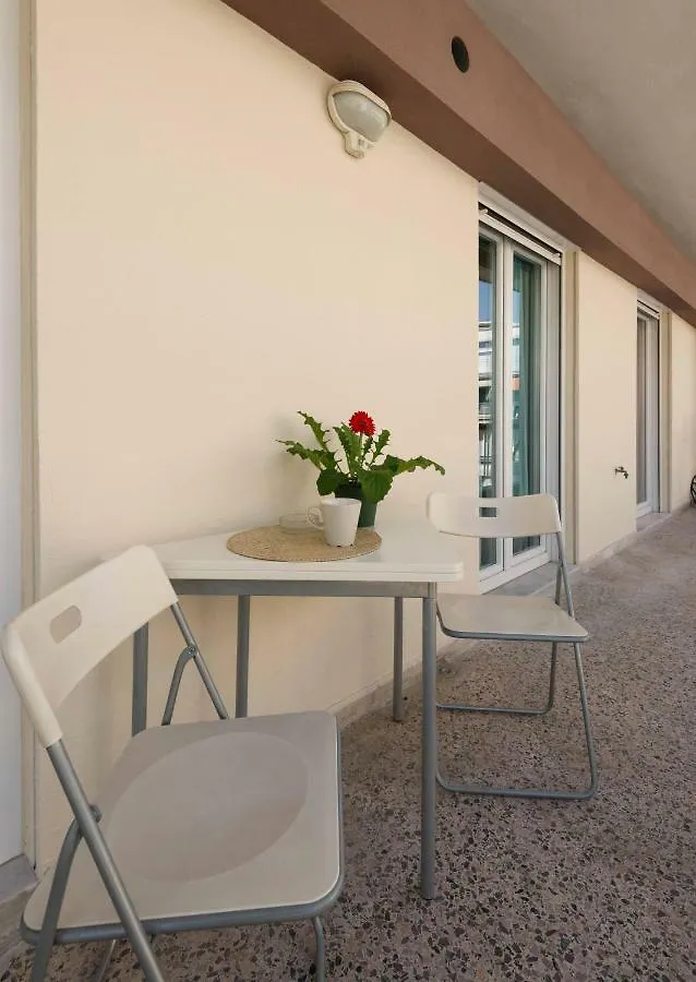 3 Bedroom Apartment Close To The City Center Thessaloniki