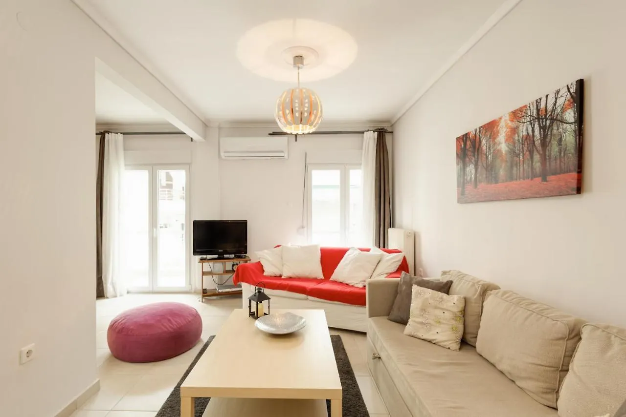 3 Bedroom Apartment Close To The City Center Thessaloniki